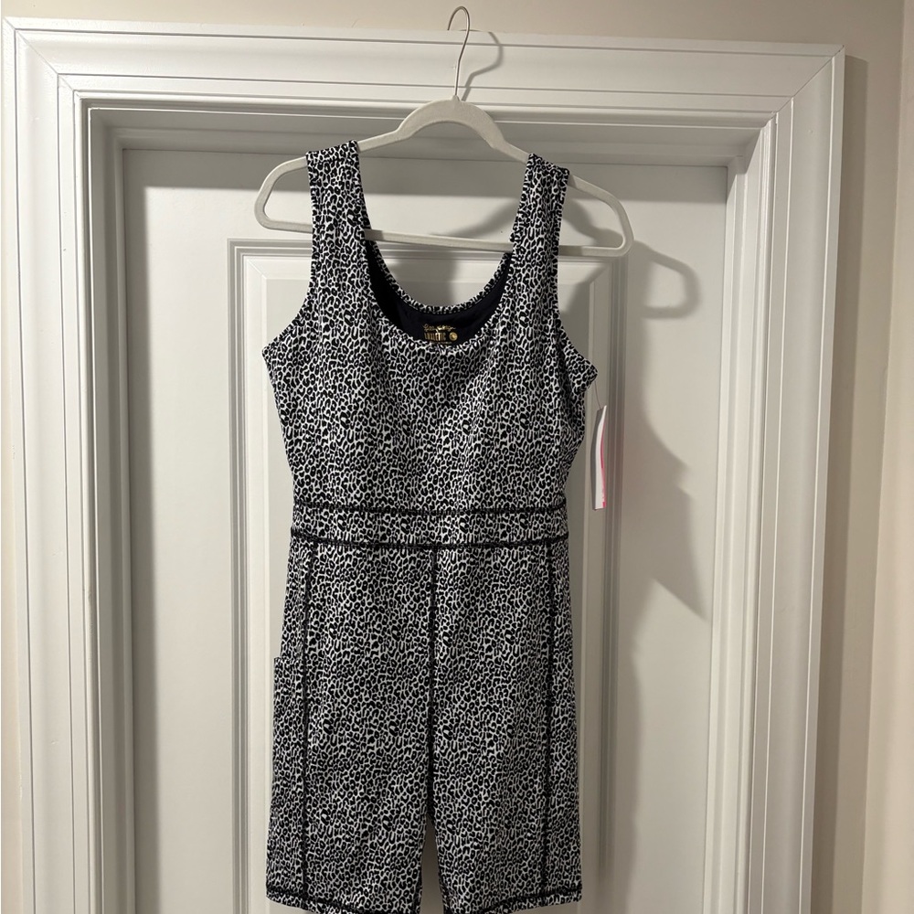 Lilly Pulitzer Luxletic Everetta romper/jumpsuit NWT/L